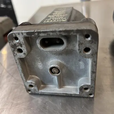 Used VICKERS 195053 Solenoid Valves Ohio US | Surplus Asset Holdings #1578772