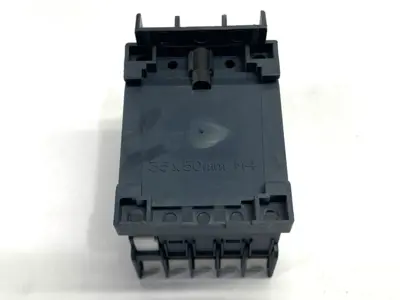 Used Schneider Electric Contactor 3P 24VDC Coil 440V 2.2kW 6A PLC Contactors Michigan US | Maverick Industrial Sales #1401926