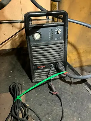 Used _UNKNOWN_ _UNKNOWN_ Plasma Cutters Ohio US | Myron Bowling Auctioneers Inc #1504339