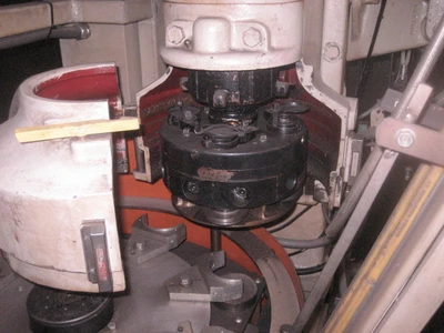 Canco 08 Oil Filter Closer/Seamer with Indexing Dial