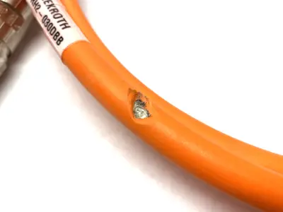 USED BOSCH REXROTH HYBRID CABLE RH2-030DBB-NN-002,0 JACKET DAMAGE