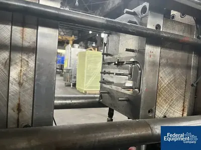 USED ARBURG 39 Ton Arburg Injection Molder, Model 220-90-350