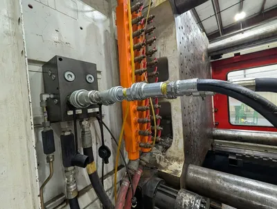 2015 CINCINNATI MILACRON MS725 Injection Molding Horizontal/Vertical | Machinery Network (19)
