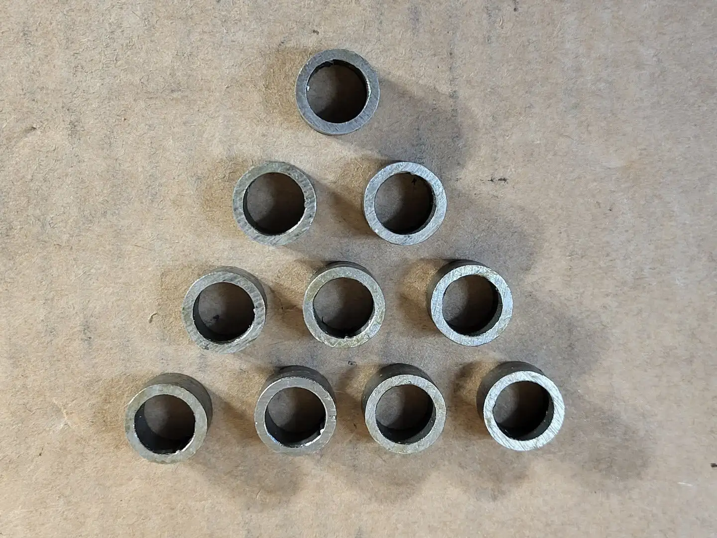 Spacer 4269658 (Bag of 10)