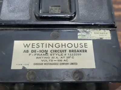 30 Amp 3 Pole Circuit Breaker