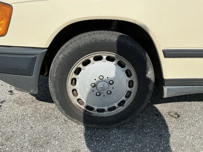 Used 1986 MERCEDES-BENZ 300E Cars Michigan US | Miedema Asset Management Group #1322375
