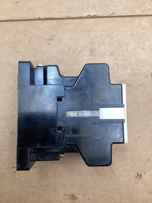 Fuji Electric SC-3N Magnetic Contactor; 4NC2H0; 3 P