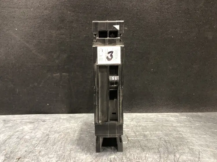 Used FEDERAL PIONEER HEW115 Switchgears British Columbia CA | Lenmark #243996