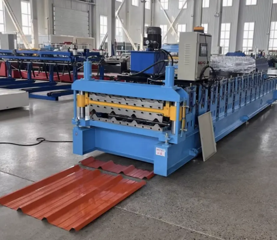 Roof Panel Roll Forming Machine in Ecuador