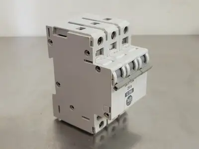 USED ALLEN-BRADLEY 1492-CB3-G250