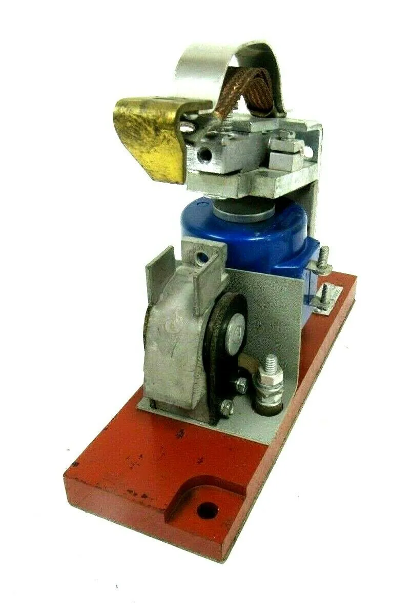 NEW GENERAL ELECTRIC 17CM57A10 CONTACTOR