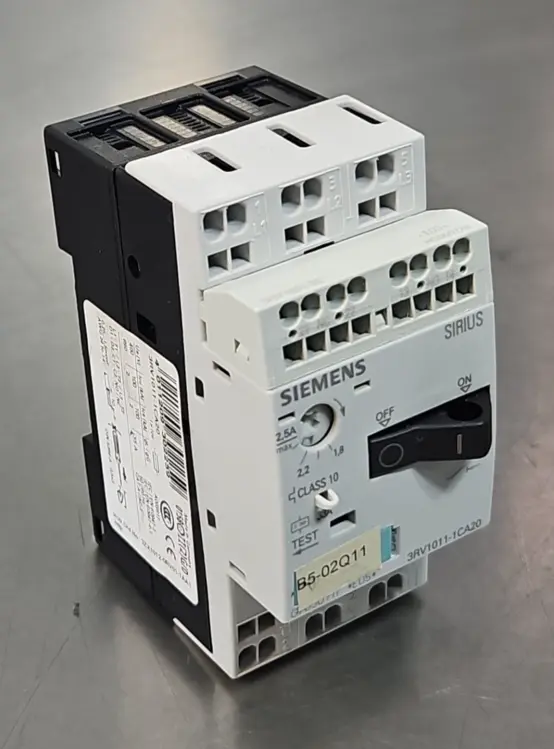 Used Siemens Siemens 3RV1011-1CA20 Circuit Breakers South Carolina US | Palmetto Automation #1160051