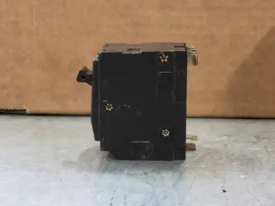 USED SQUARE D QO230