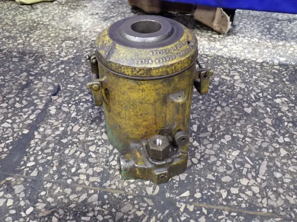 Hydraulic Puller