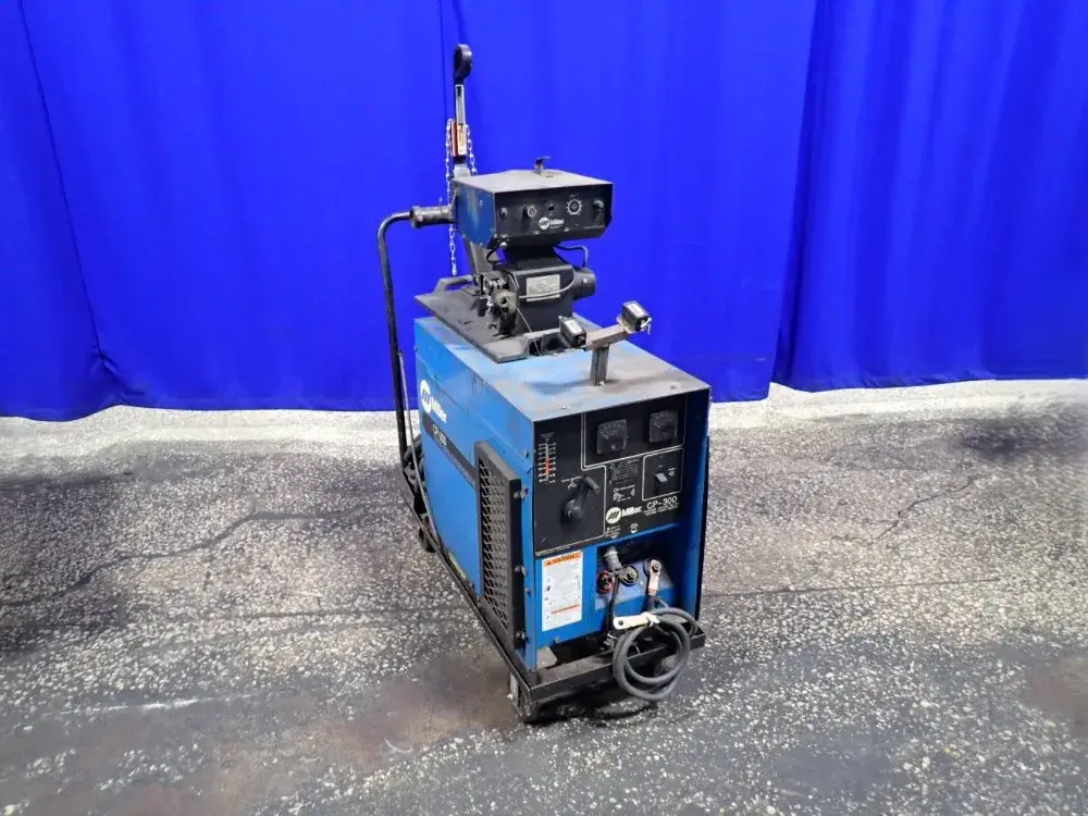 USED MILLER CP300