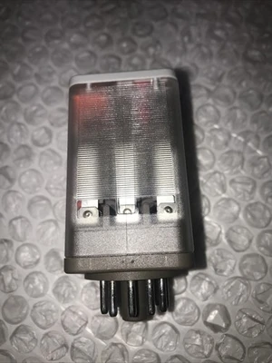 NEW Allen-Bradley 700-HA33Z24-1-4