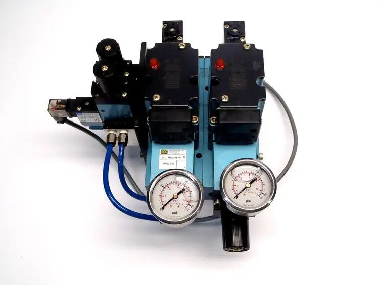Used MAC MULTI-PRESSURE PAK Solenoid Valves | Maverick Industrial Sales #1110336