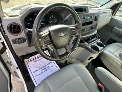 Used 2023 FORD E-450 Box trucks Florida US | Truck and Van Outlet #1509144