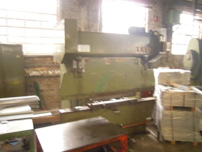 USED REDIRACK PRODUCTION LINE FOR MAKING INDUSTRIAL RACKS