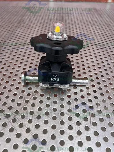 Used ITT PURE FLO .5-316L-RA20MAX DIAPHRAGM VALVE W/ 1/2" SANITARY FITTING Valves/Fittings California US | Equipment Lab #485573