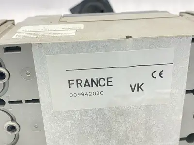 Used Schneider Electric Circuit Breaker 3-Pole 200A 480VAC w/ Operator Handle Circuit Breakers Michigan US | Maverick Industrial Sales #1398660