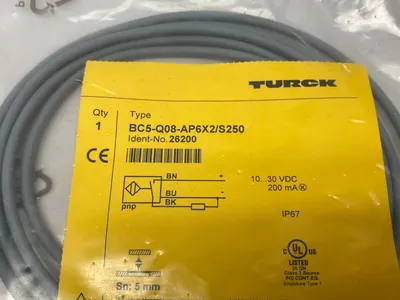 26200, BC5-Q08-AP6X2/S250 | Turck BC5-Q08-AP6X2/S250 Rectangular Capacitive Sensor 5mm Sn 10-30VDC 26200 - New