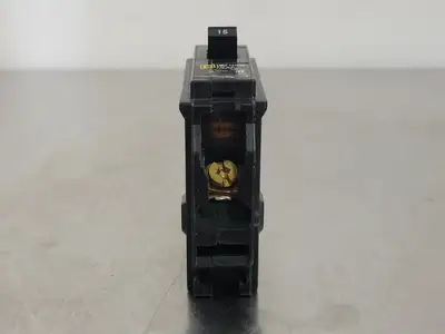 USED SQUARE D HOM115