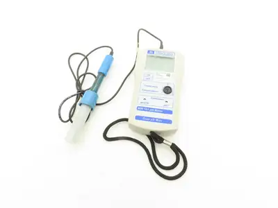 Milwaukee Instruments MW 101 Portable pH Water Meter Tester w/Probe