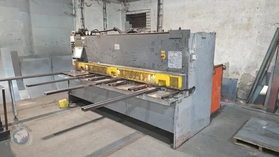 Used 1990 PIESOK CNTA 3150/6,3A Power Squaring Shears (Inch) SK | F.M.T. Group s.r.o. #1253227