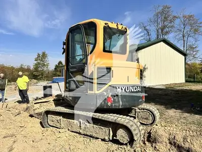USED 2018 HYUNDAI ROBEX 60CR-9A
