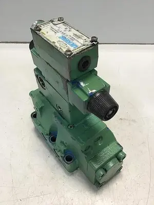 USED VICKERS DG5S833CMWB20S355