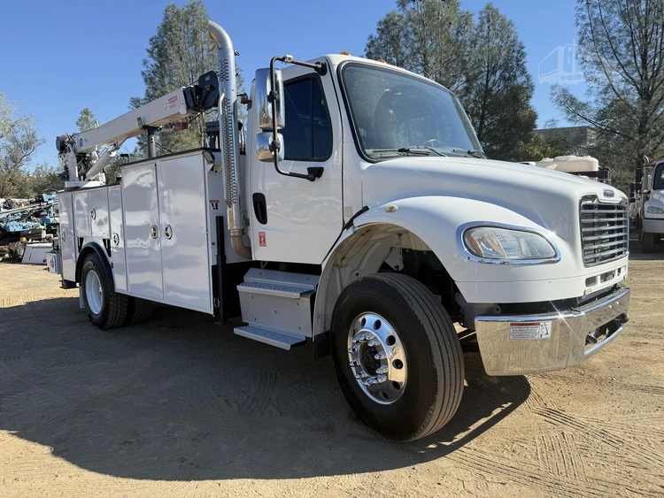 Used 2018 FREIGHTLINER BUSINESS CLASS M2 106 Reefer Trucks California US | Mittry Construction #1519641