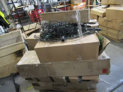 Pallet of Store Overstock and Ecommerce Product and Returns - Vickerman Christmas