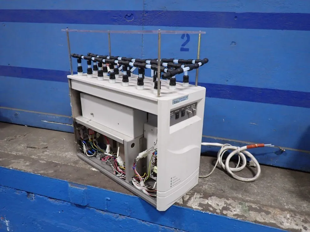 Used ENTECH INSTUMENTS INC 7032L Lab Autosamplers Ohio US | HGR 24 #728952