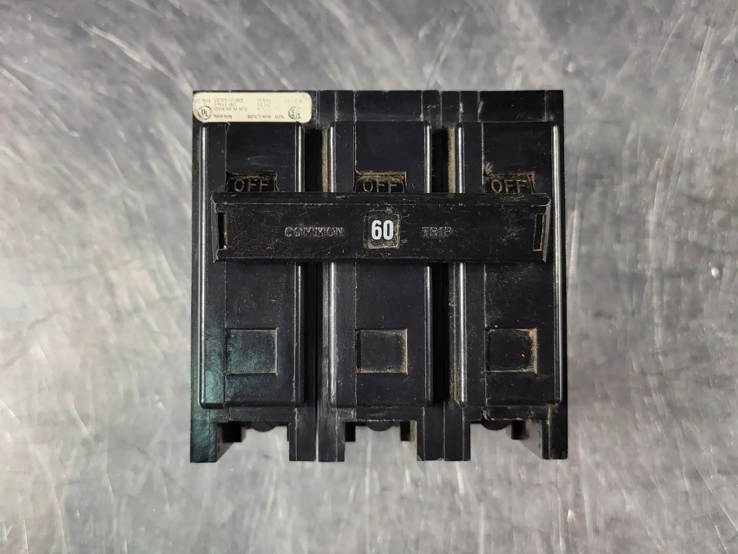 USED CUTLER-HAMMER BAB3060H