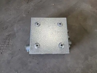 USED VANCOUVER ELECTRIC 884