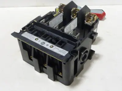USED ALLEN BRADLEY 1494V-DS30 SER A