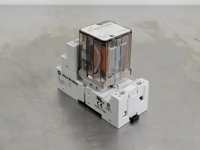 USED ALLEN-BRADLEY 700-HB32A1