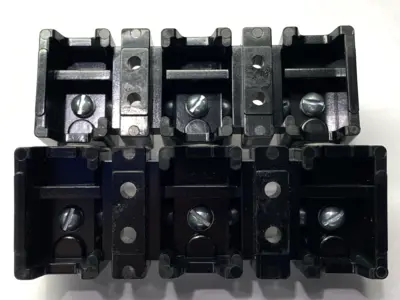 USED ALLEN-BRADLEY FUSE BLOCK HOLDER 3-POLE 600V 30A MISSING SCREW LOT OF 2