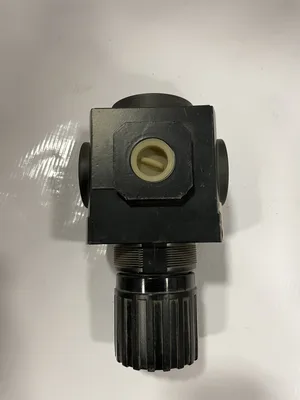 ARO R37451-100 Air Pressure Regulator 0-140psi 3/4”