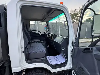 Used 2024 ISUZU NPR HD Box trucks Florida US | Truck and Van Outlet #1509131