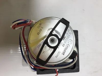 Crouzet Synchronous Geared AC V115/230M Geared Motor (LT1)