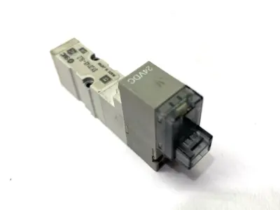 USED SMC PNEUMATIC SOLENOID VALVE 5-PORT 24VDC