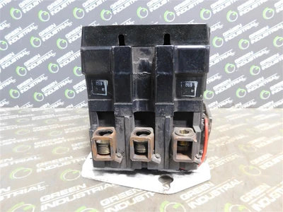 Square D 8536 SF01 Contactor NEMA Size 4 Form S Ser. A 460/575VAC @ 100HP Used