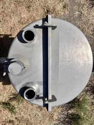 Used QUALTECH _UNKNOWN_ Stainless Steel Tanks California US | Machinery & Equipment #1506484
