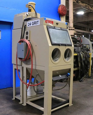 USED 2020 MEDIA BLAST N200-3030 CYCLONE SIPHON, 2020, 36" x 28" X 30"