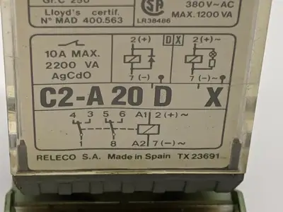 Used Turck Relay w/ S2-B Base Relays & Switches Michigan US | Maverick Industrial Sales #1401558