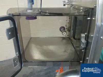 USED Containment Technolgies Group Containment Technologies Group Glovebox