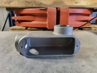 NEW CROUSE-HINDS LR59