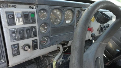Used 2000 FREIGHTLINER FL112 Mobile Cranes Tennessee US | Ran Equipment #1398996